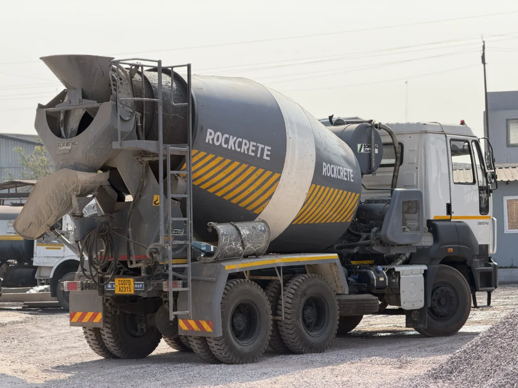 Ready mix concrete truck delivery Bhilai construction site